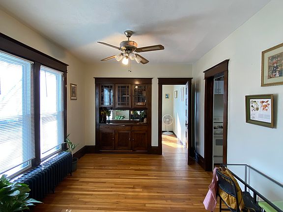 3rd image of 1522 Selby Ave