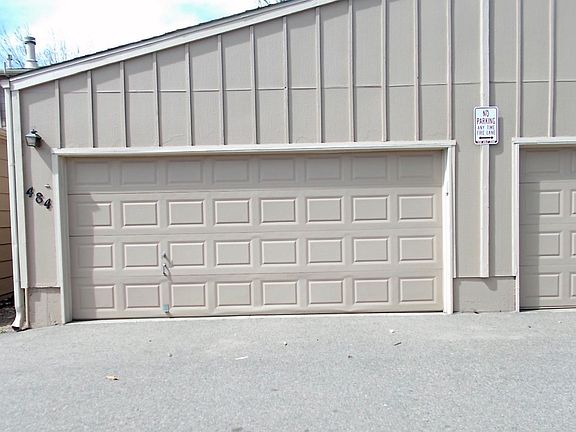 2  car garage/with opener