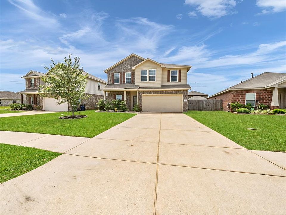 1st image of 123 Brightbrook Ln