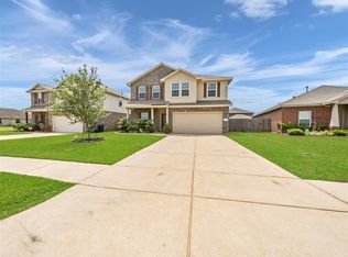 123 Brightbrook Ln, Dickinson, TX 77539