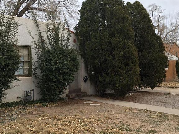 4th image of 404 Carlisle Blvd NE