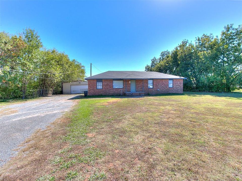 1st image of 3616 Decker Dr