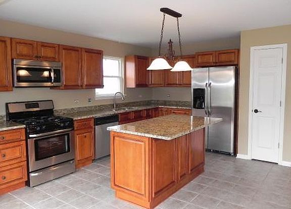 Maple Cabs and Granite