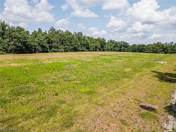 5th image of 4 Township Road 51 NE