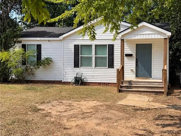 3228 Elliott St, Alexandria, LA 71301