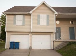1419 Limerick Ct, Liberty, MO 64068