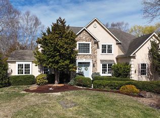 307 Arlington Ct, Egg Harbor Township, NJ 08234