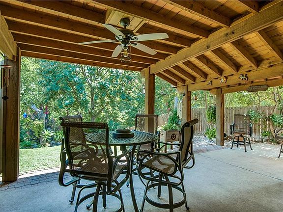 2nd image of 3941 Creek Hollow Way