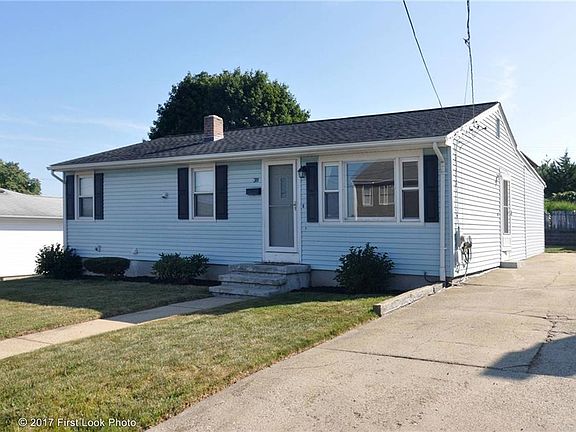 2nd image of 38 Marlow St
