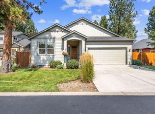 1640 W Carson Ave, Sisters, OR 97759