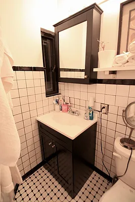 Rented by Mason Group LLC | media 24