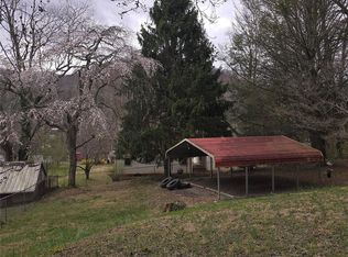 15 Season Ln, Asheville, NC 28805