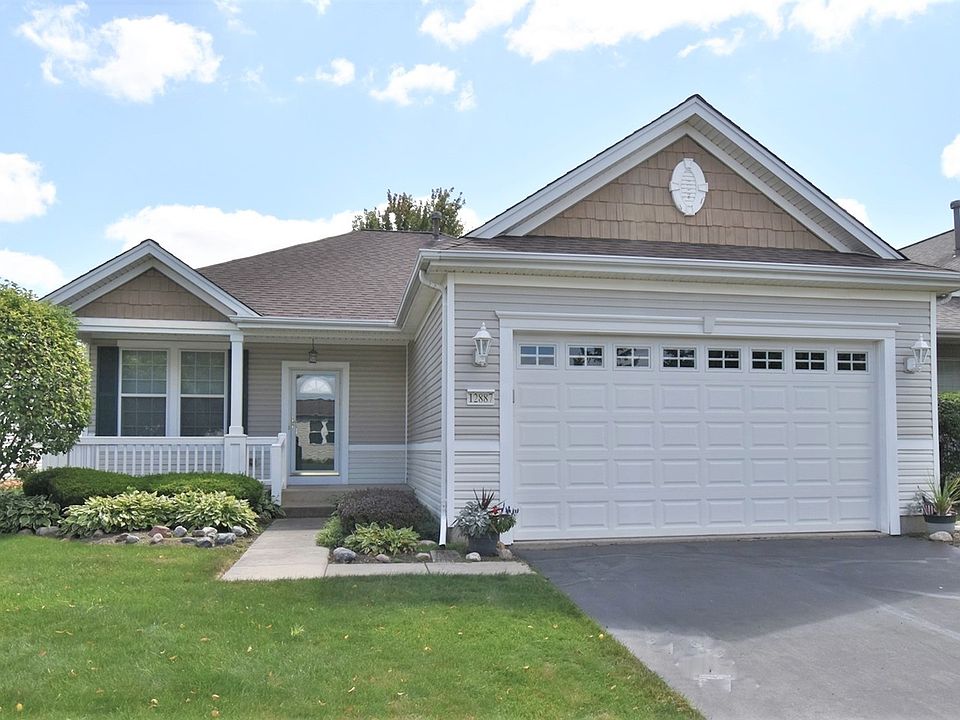 1st image of 12887 W Summerview Dr