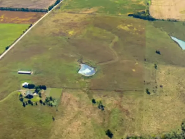 9815 S Rock Rd, Valley Center, KS 67147