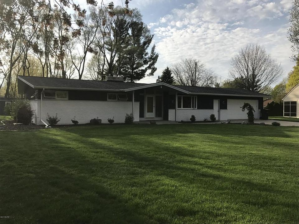 1st image of 728 Marylane Dr