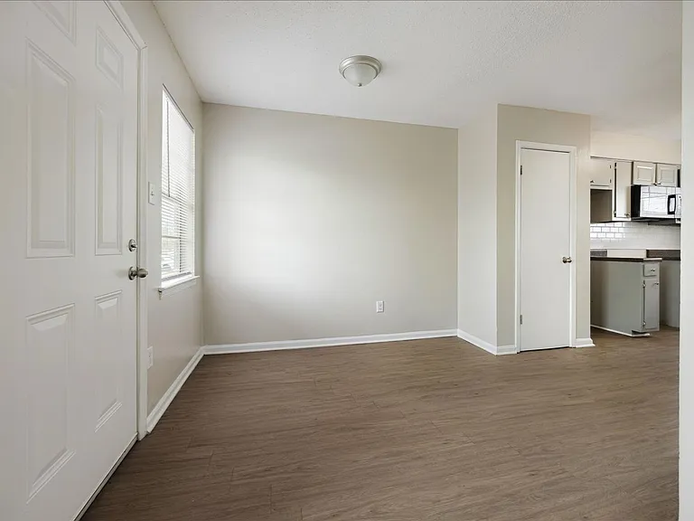 Graceland Pointe Apartments: Modern Style, Excellent Value in Memphis — Photo 19