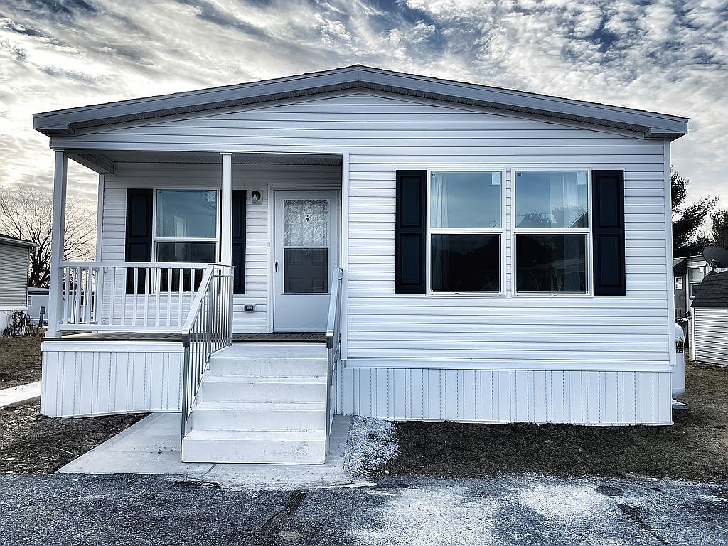 6165 Seanor Ct, Slatington, PA 18080 Zillow