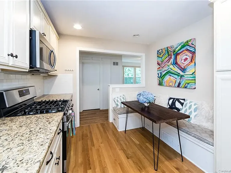 5875 Wedgewood Dr — Photo 12