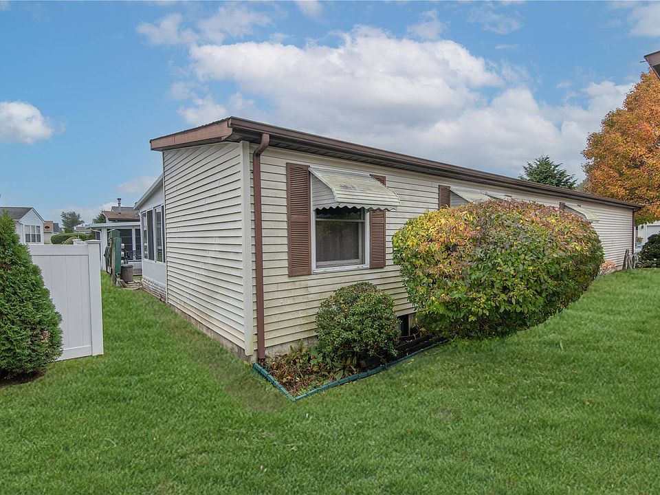 78 Dogwood Ln 78, Manorville, NY 11949 MLS 3439789 Zillow