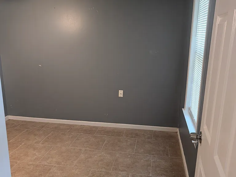 4930 Huntshire Ln — Photo 3