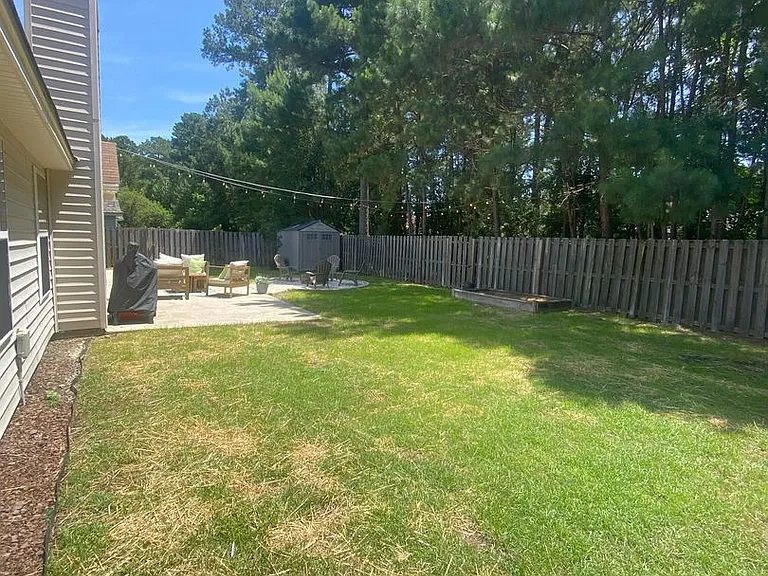 127 Chinese Fir Ct — Photo 21