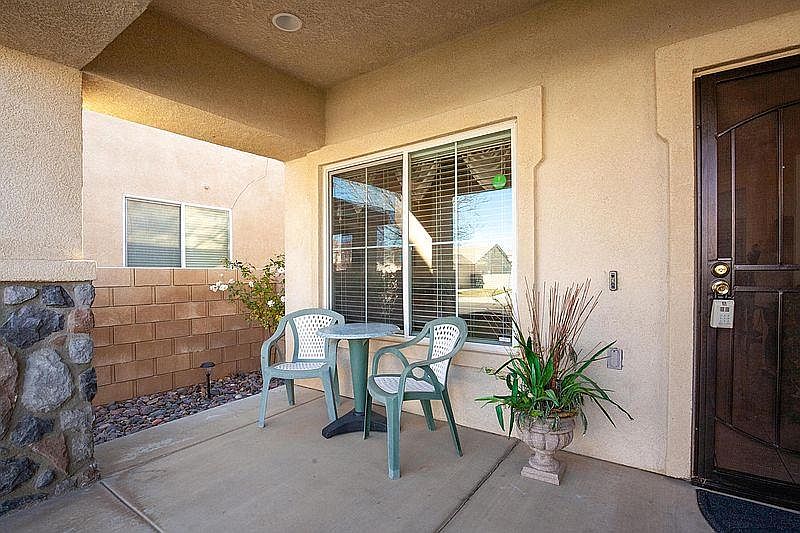 2nd image of 2034 Minter Way