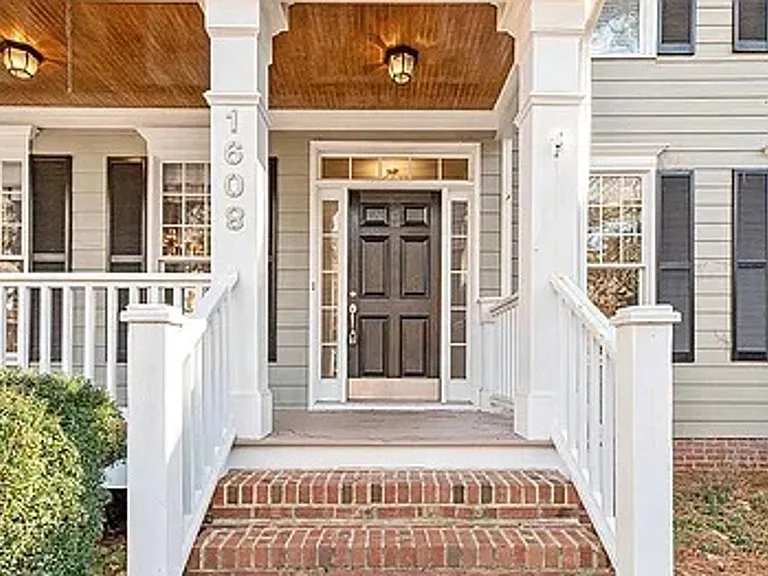 1608 Marshall Farm St — Photo 3