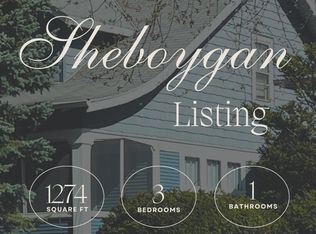 1426 Saint Clair Ave, Sheboygan, WI 53081