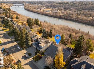 15415 Rio Terrace Dr NW, Edmonton, AB T5R 3L1