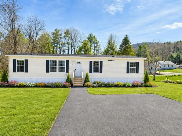 51 West Mountain Road, Corinth, NY 12822