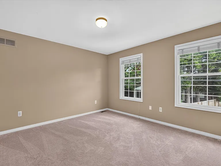 3813 Rochester Rd — Photo 22