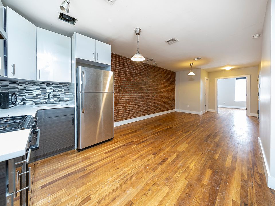 1st image of 302 Sumpter St #F1