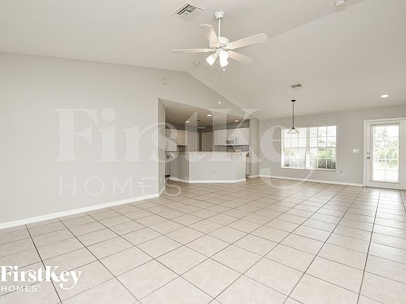 3rd image of 6003 Olive Ave N