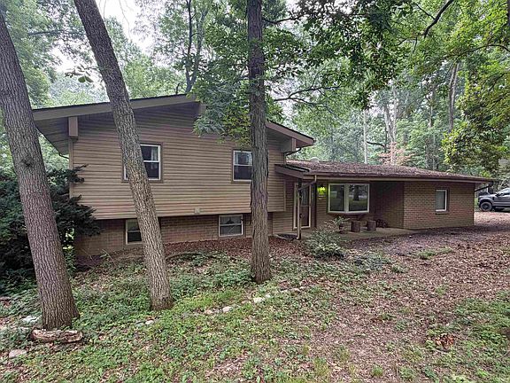 2nd image of 9501 Crestridge Dr