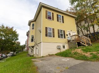 3 Perkins St, Worcester, MA 01605