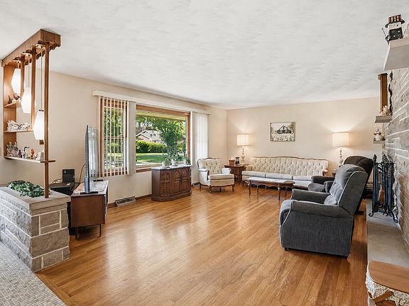 3rd image of 3770 E 34th Pl