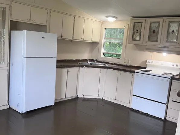 134 Willow St, Shannon, MS 38868