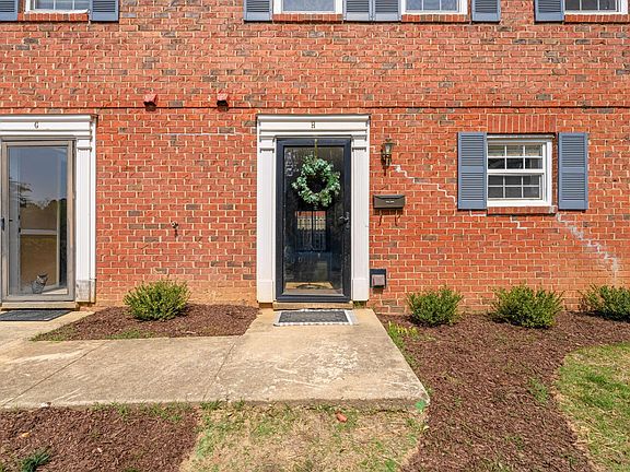 3rd image of 1213 Manassas Ct APT H