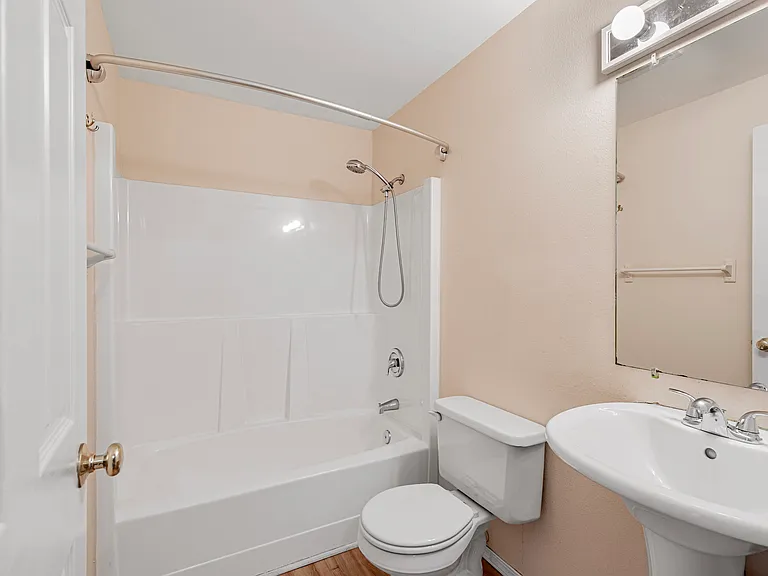 29 Hylebos Ave — Photo 22