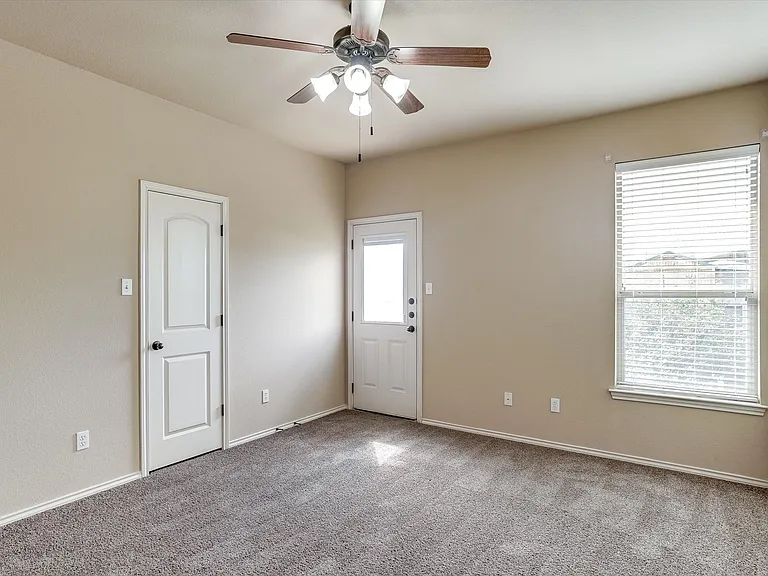 1124 Brendon Lee Ln — Photo 27