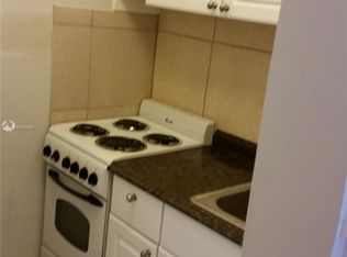 554 NE 68th St #3, Miami, FL 33138