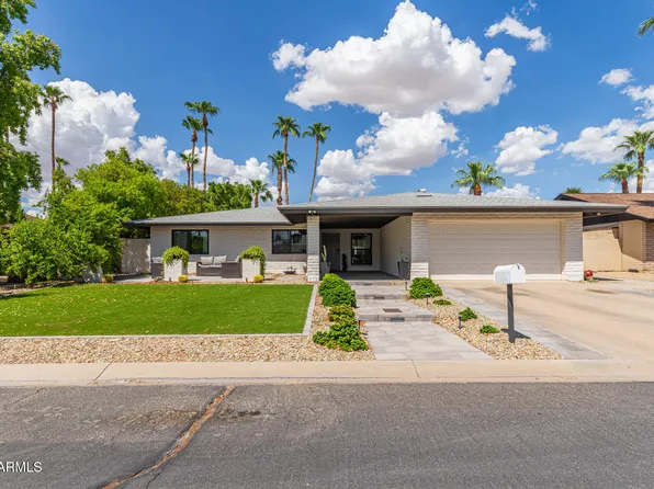 230 W PINTURA Circle, Litchfield Park, AZ 85340