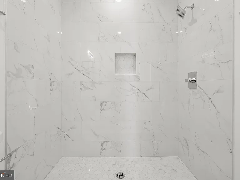 2325 Germantown Ave #3 — Photo 24