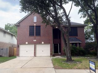 10602 S Belmont Ct, Houston, TX 77065