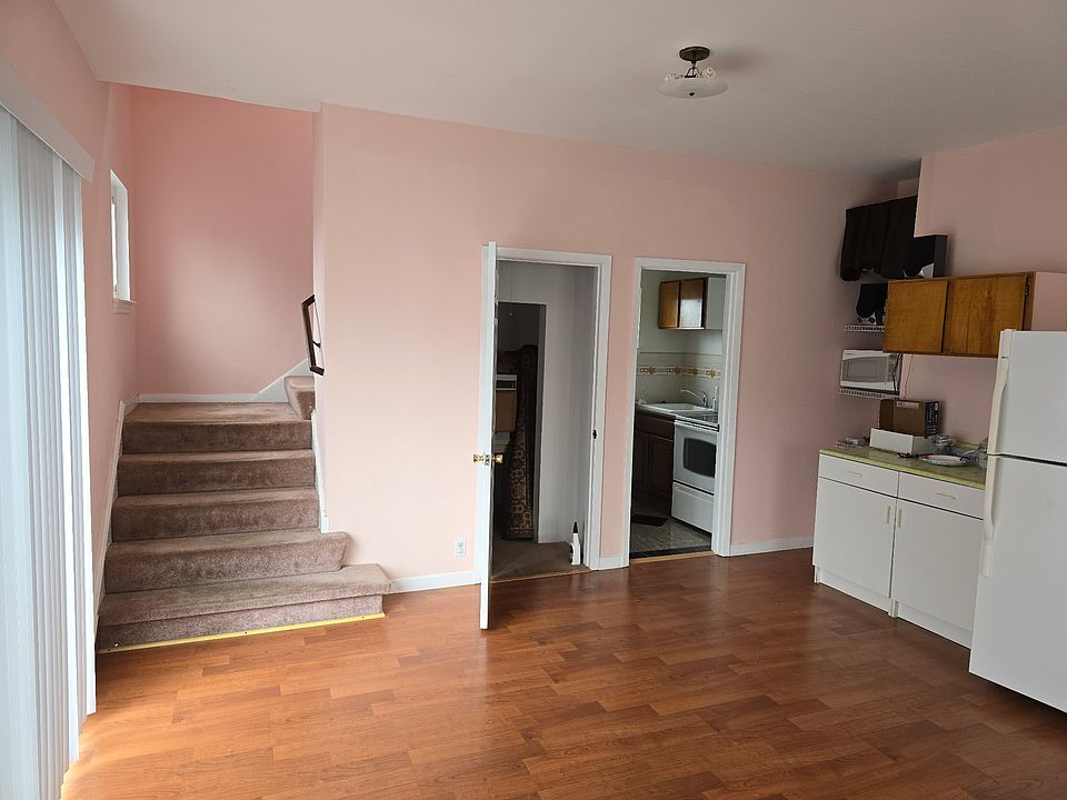 kitchen/living room