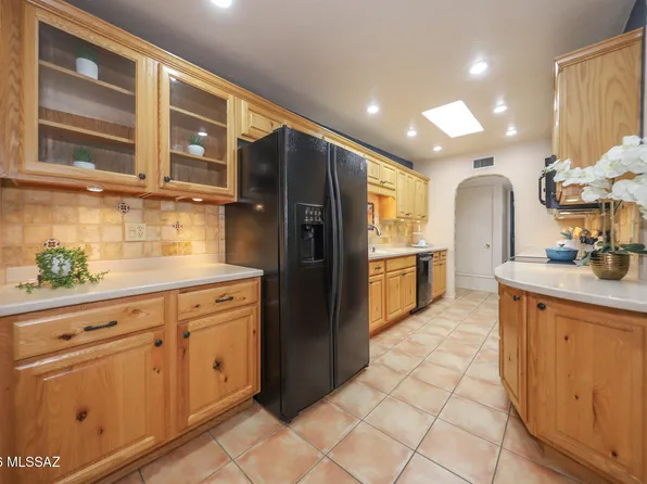 7509 E 42nd St, Tucson, AZ 85730