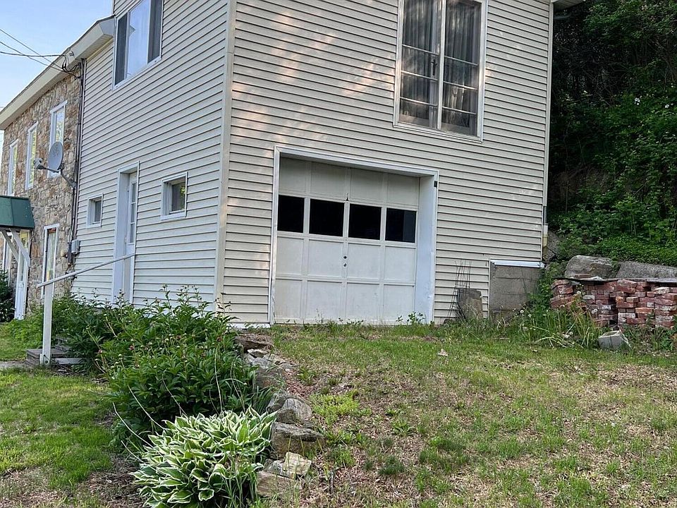 9 Cliff Street, Whitehall, NY 12887 Zillow