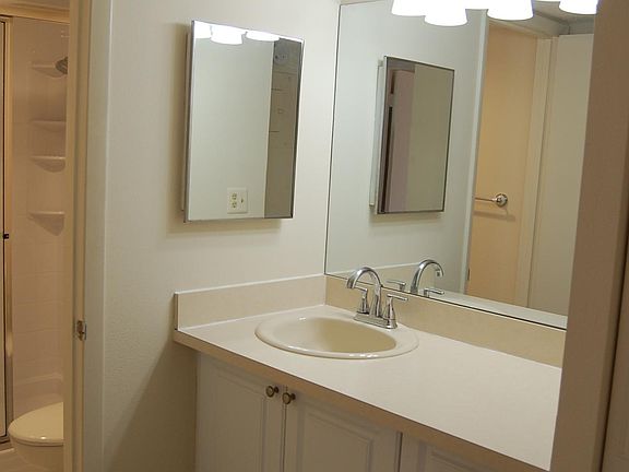 Separate Sink area