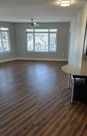 3rd image of 30 McFerrin Ave #405