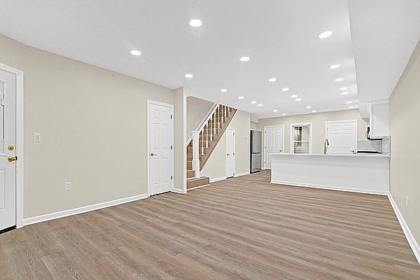 1st image of 20-39 31st St #4A